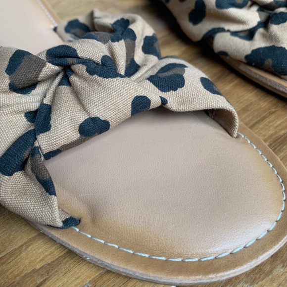 NEW! Unworn Leopard Print Knot Slide Sandals Neutral Casual Summer Women Size 10 - Picture 8 of 13
